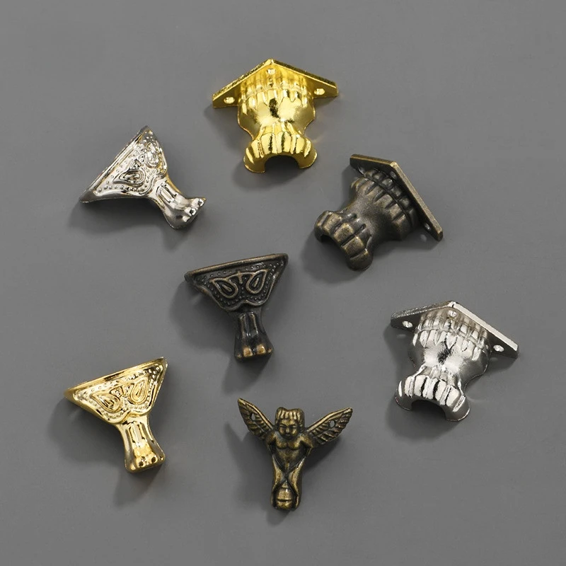8pcs Antique Corner Brackets Z - Furniture Hardware And Fittings recensie en prijs