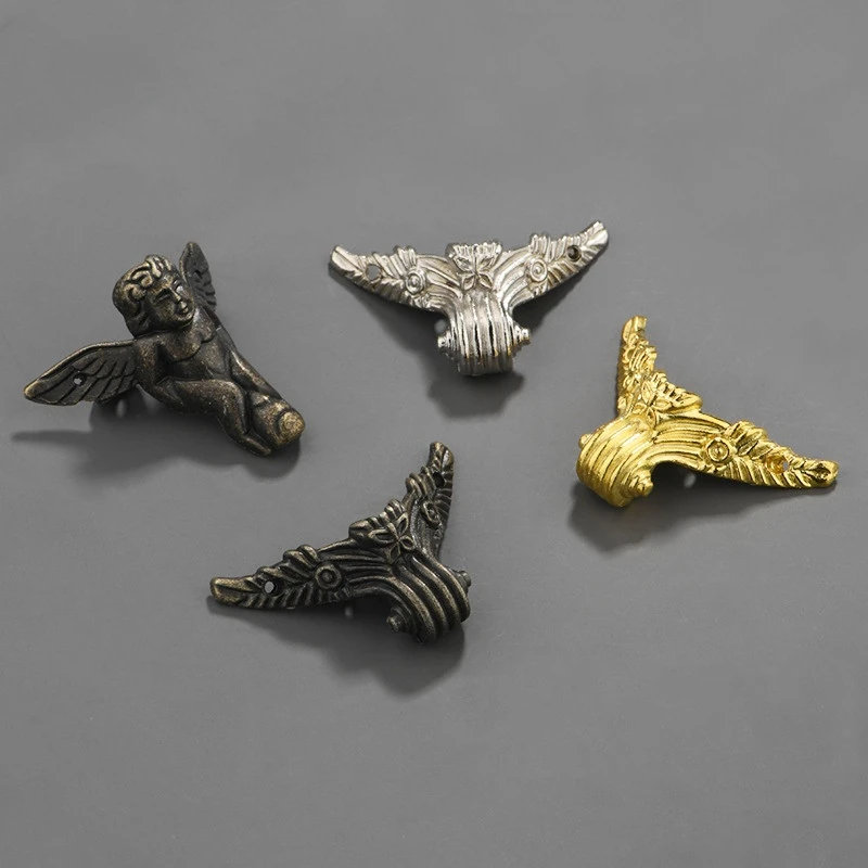 8pcs Antique Corner Brackets Z - Furniture Hardware And Fittings recensie en prijs